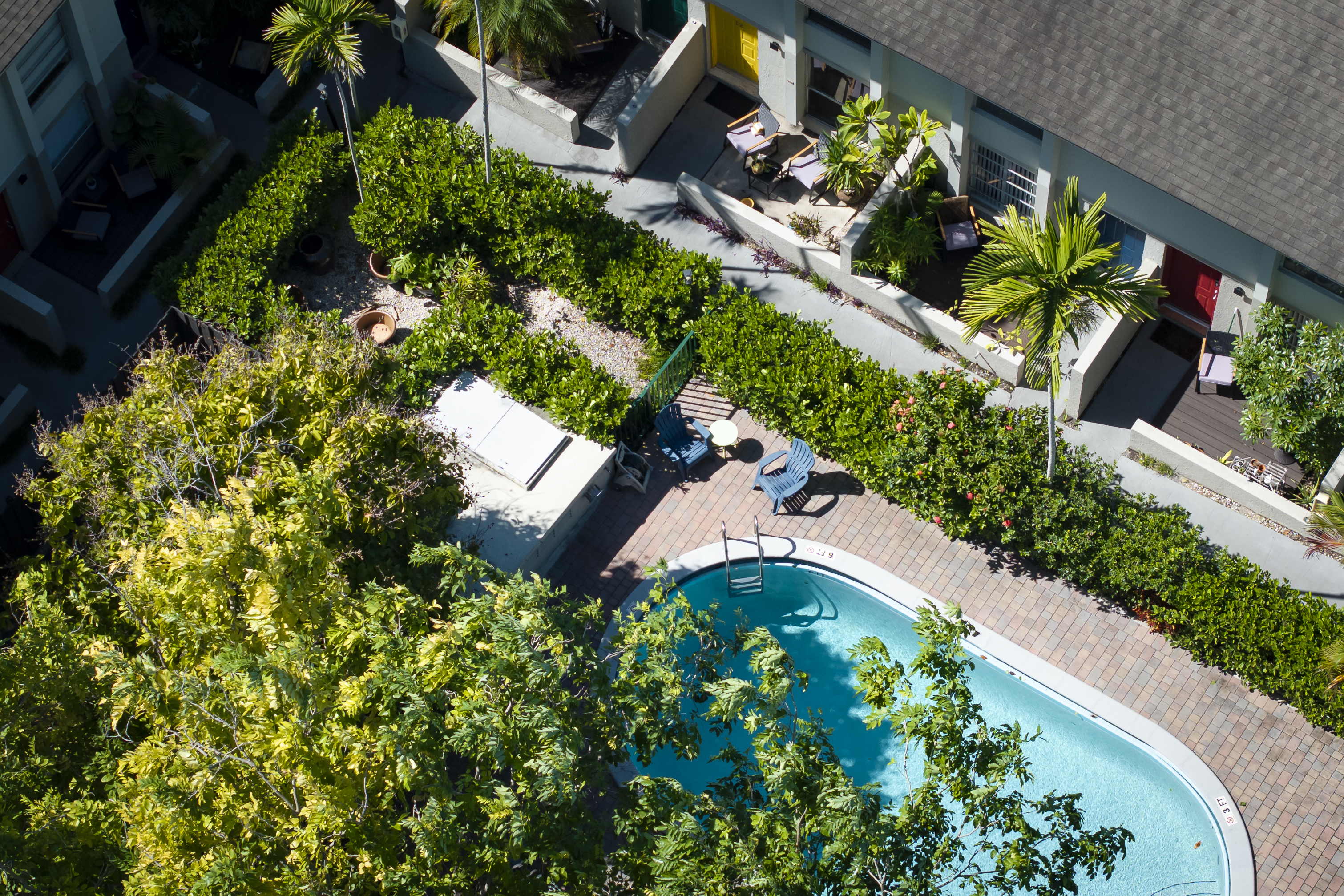 Hideaway apartment community pool in Coconut Grove